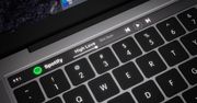 Nowe MacBooki: ekran OLED i skaner linii papilarnych w przycisku zasilania