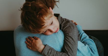 Nigdy tego nie rób. Przez to twoje dziecko będzie miało problem ze stworzeniem udanego związku