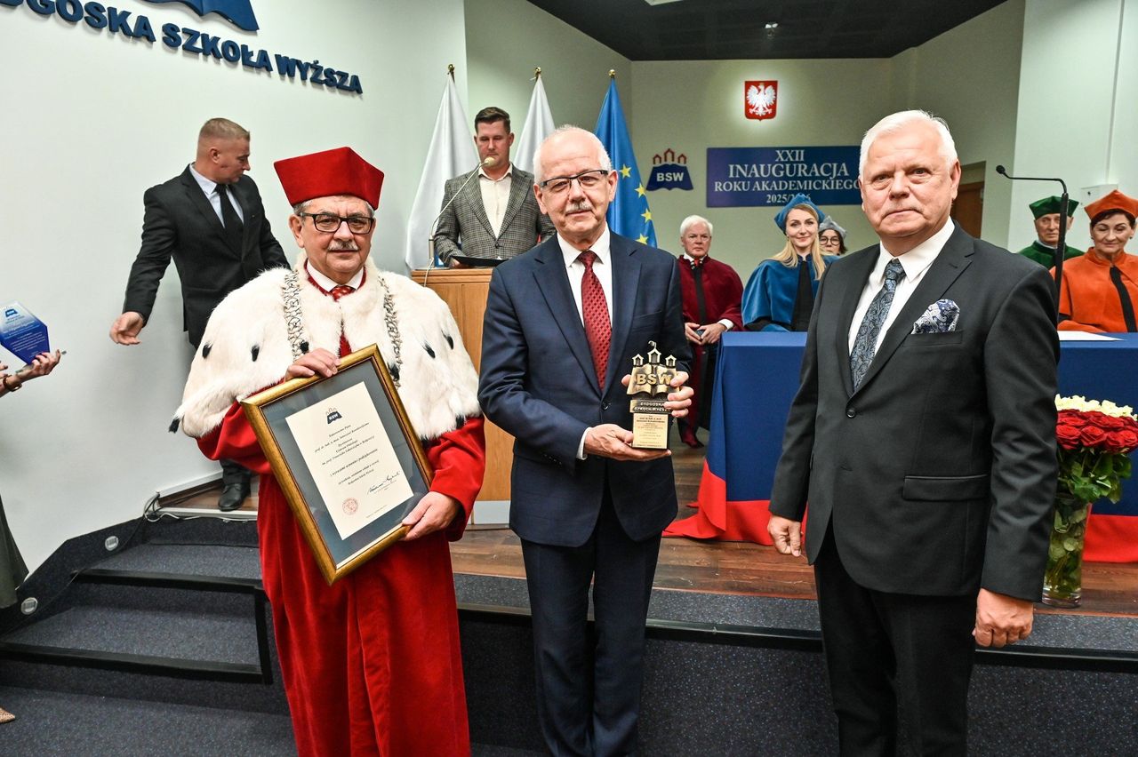 Bydgoszcz: Szkoła Wyższa po raz 22 zainaugurowała nowy rok akademicki