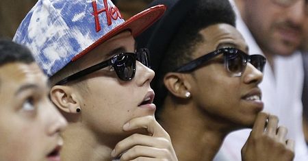 Bieber POLECI W KOSMOS!