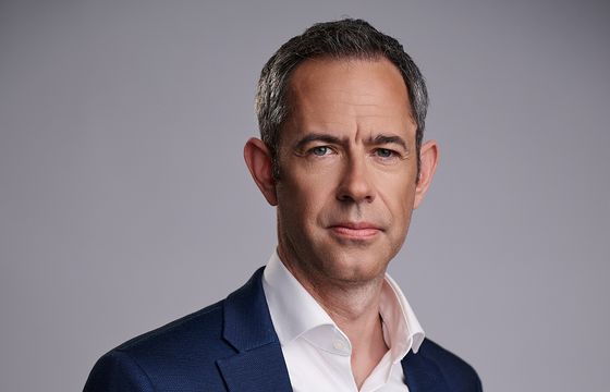 W Burdzie mniej reklam i pracowników. Zysk w górę