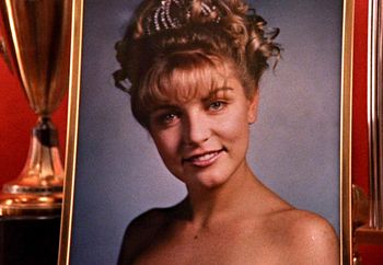 Była gwiazdą "Miasteczka Twin Peaks". Co się stało z serialową Laurą?