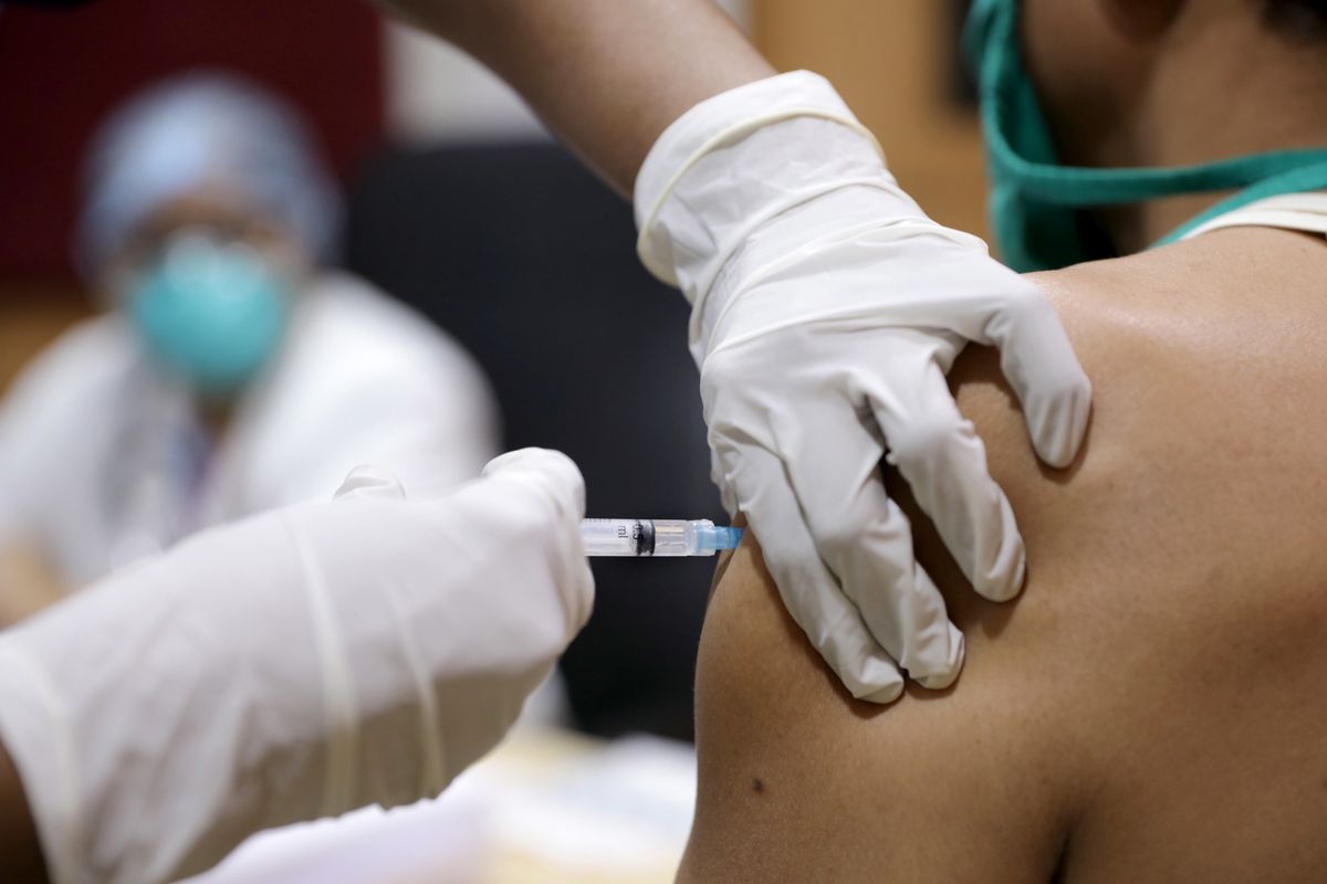 Szczepionka na COVID. Wielka Brytania odnotowała kolejny sukces w programie szczepień