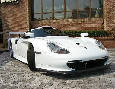 Porsche 911 GT1 Straßenversion 4