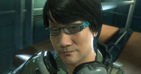 Kojima ostatnie szęść miesięcy prac nad Metal Gear Solid V spędził w osobnym biurze bez bezpośredniego kontaktu ze swoim studiem