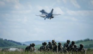 Wkrótce F-16 nad Ukrainą. Pierwsza grupa ukraińskich pilotów ukończyła szkolenie