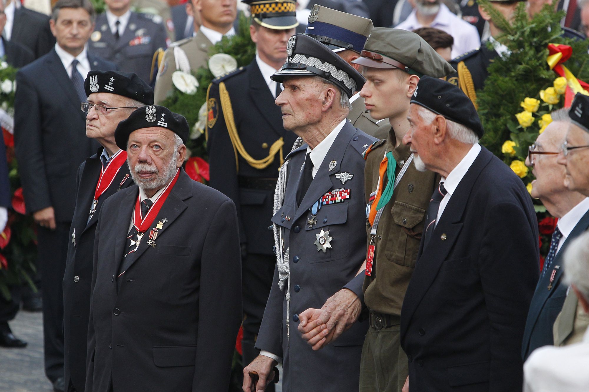 Kombatanci podczas obchodów 70. rocznicy Powstania Warszawskiego 