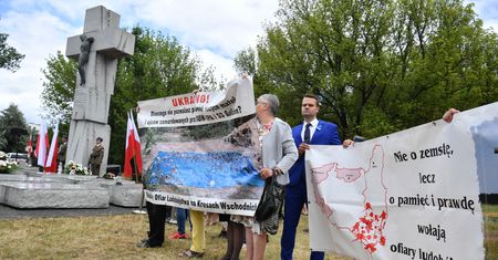 Ważne przesłanie ks. Isakowicza-Zaleskiego. "Kiwał tylko głową"