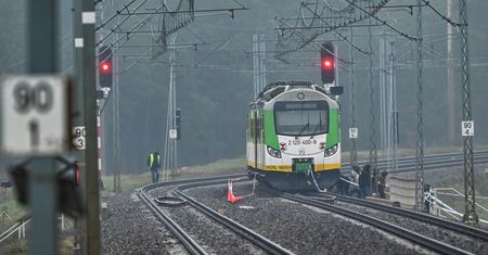Były oficer GROM krytykuje służby po atakach w Polsce. "Czarno to widzę"