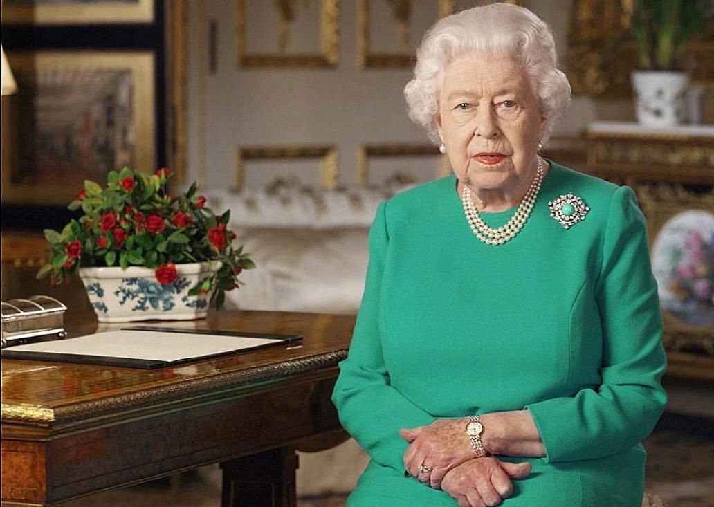 Elżbieta II przemówiła przed brytyjskim parlamentem. Pierwszy raz od śmierci męża