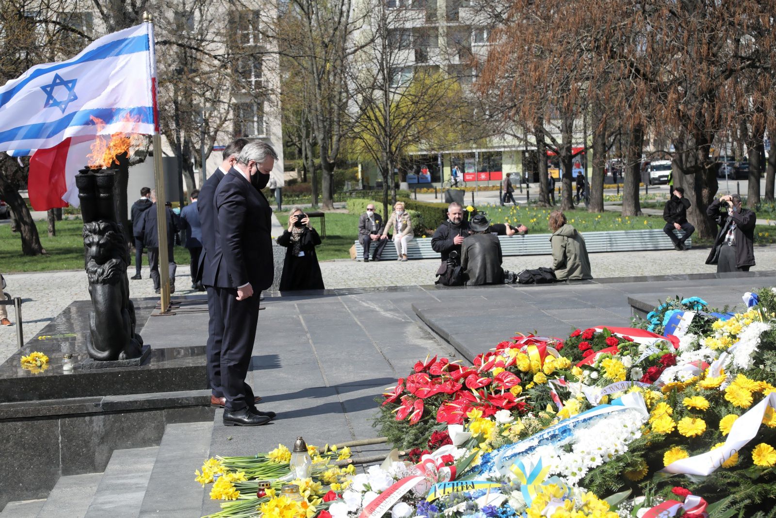 Warszawa. 78. rocznica wybuchu powstania w getcie warszawskim