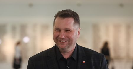 Czarnek o sporze w Zjednoczonej Prawicy. Wyjaśnia, co powiedział