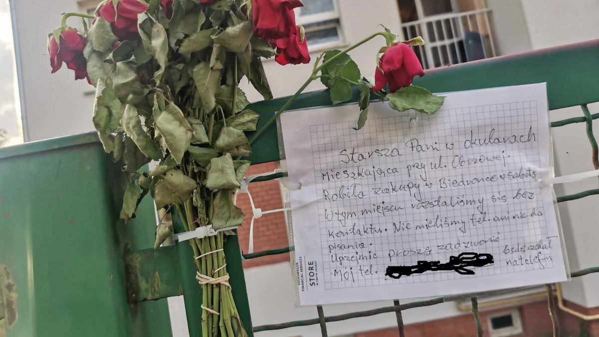 Mężczyzna pozostawił wzruszający list i bukiet kwiatów