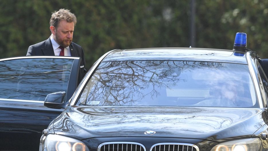 Koronawirus w Polsce. Minister zdrowia Łukasz Szumowski krytykowany przez opozycję