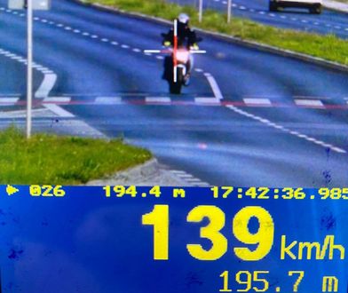 89 km/h za szybko na motocyklu. Mandat był surowy