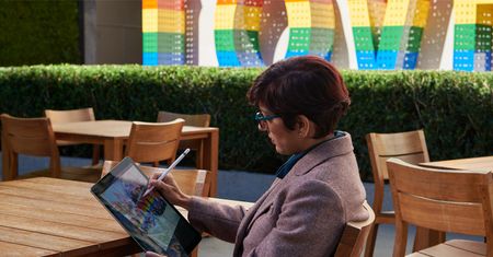 Dokumenty Google dla iPhone'a X gotowe, na iPadzie mają drag-and-drop