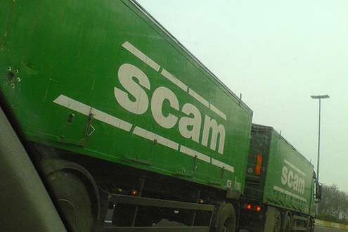 Ciężarówka scamu ;) (Fot. Flickr/jepoirrier/Lic. CC by-sa)