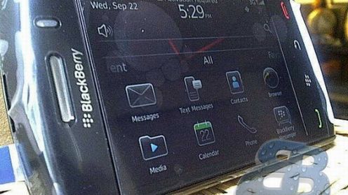 BlackBerry 9570 jako Storm 3 czy zupełnie nowy model? 1