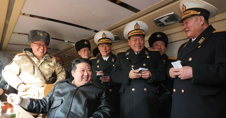 Działo się w czwartek w nocy. Radość Kima. Korea Północna odpaliła Padasuri-6