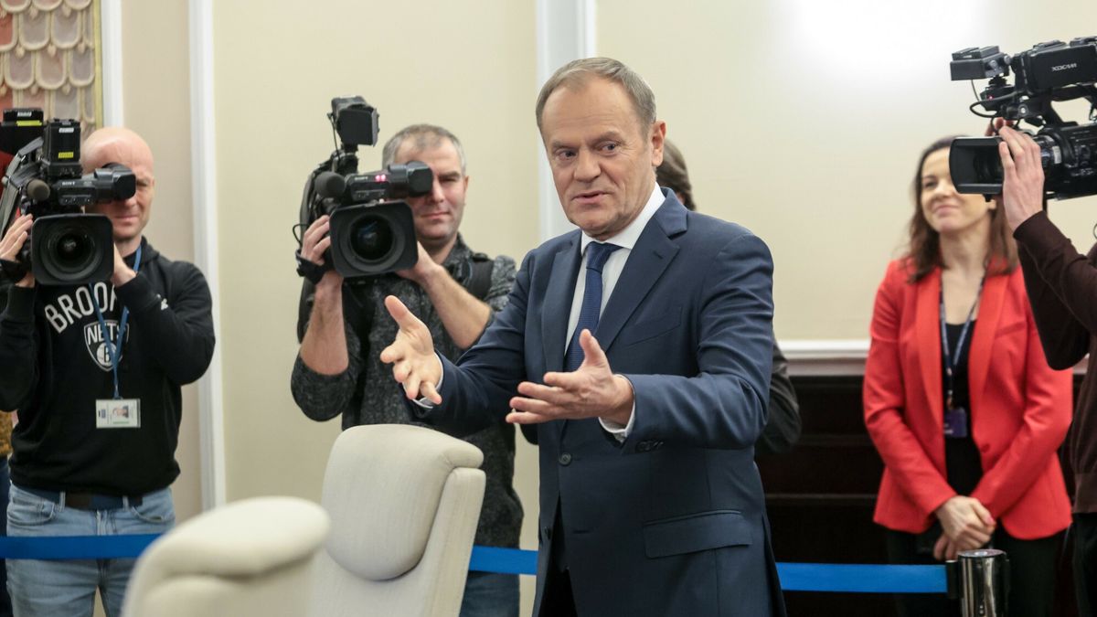 Posiedzenie rz?du
03.01.2024 Warszawa, Posiedzenie rzadu, fot. Tomasz Jastrzebowski/REPORTER
N/z: Donald Tusk
Tomasz Jastrzebowski/REPORTER