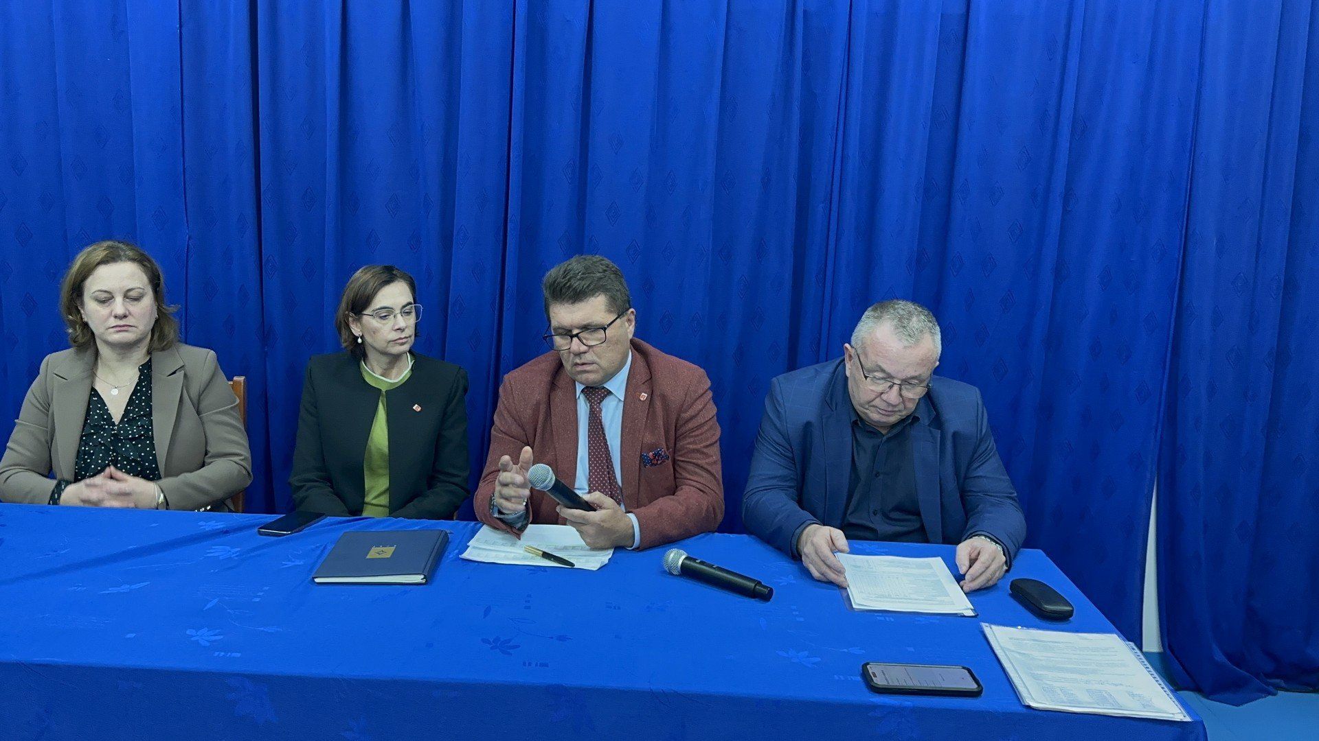 W Sieńcu odbyło się spotkanie w sprawie przyszłości tutejszej podstawówki