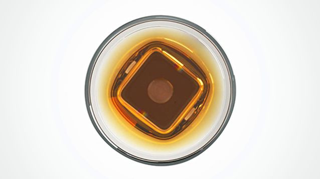 Jak wygląda świat z perspektywy dna kieliszka? 1