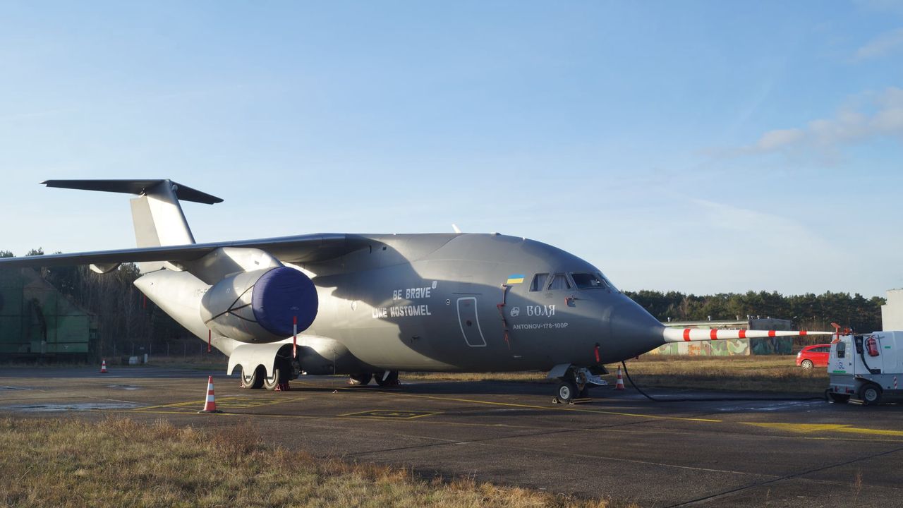 Ukraiński samolot An-178-100R