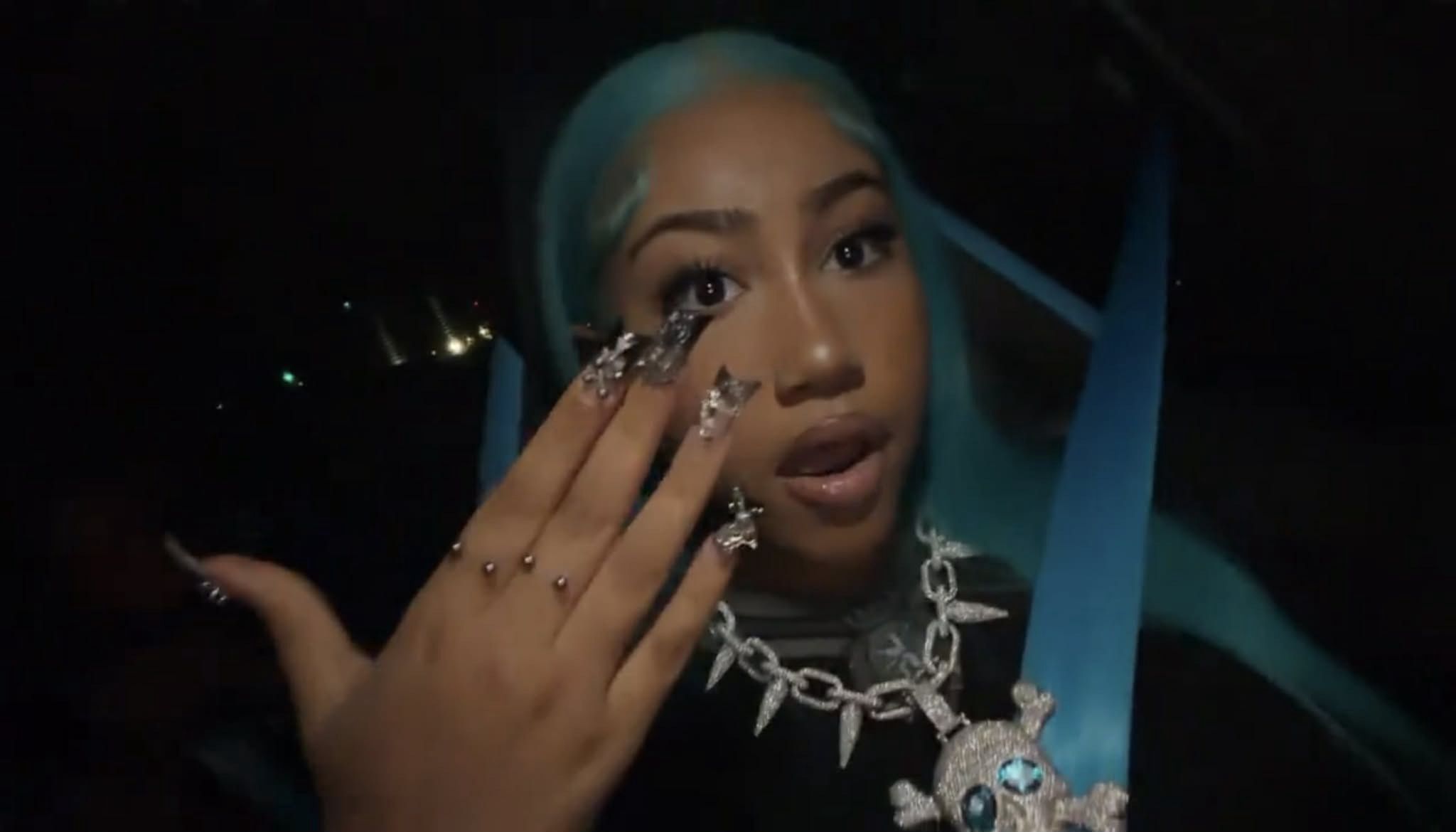 12-letnia North West zaprezentowała nowy piercing