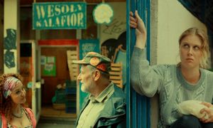 Mówiący kalafior pojedzie do Gdyni. Jeden z najbardziej szalonych polskich filmów roku