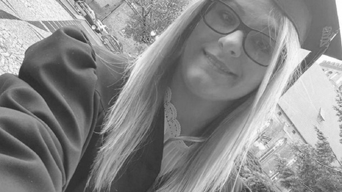 Ewelina zginęła w wypadku samochodowym.