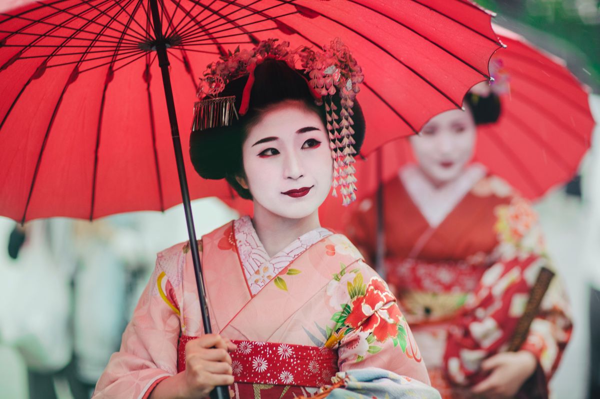 Turyści przesadzili. Japońskie miasto zamyka kultową dzielnicę gejsz