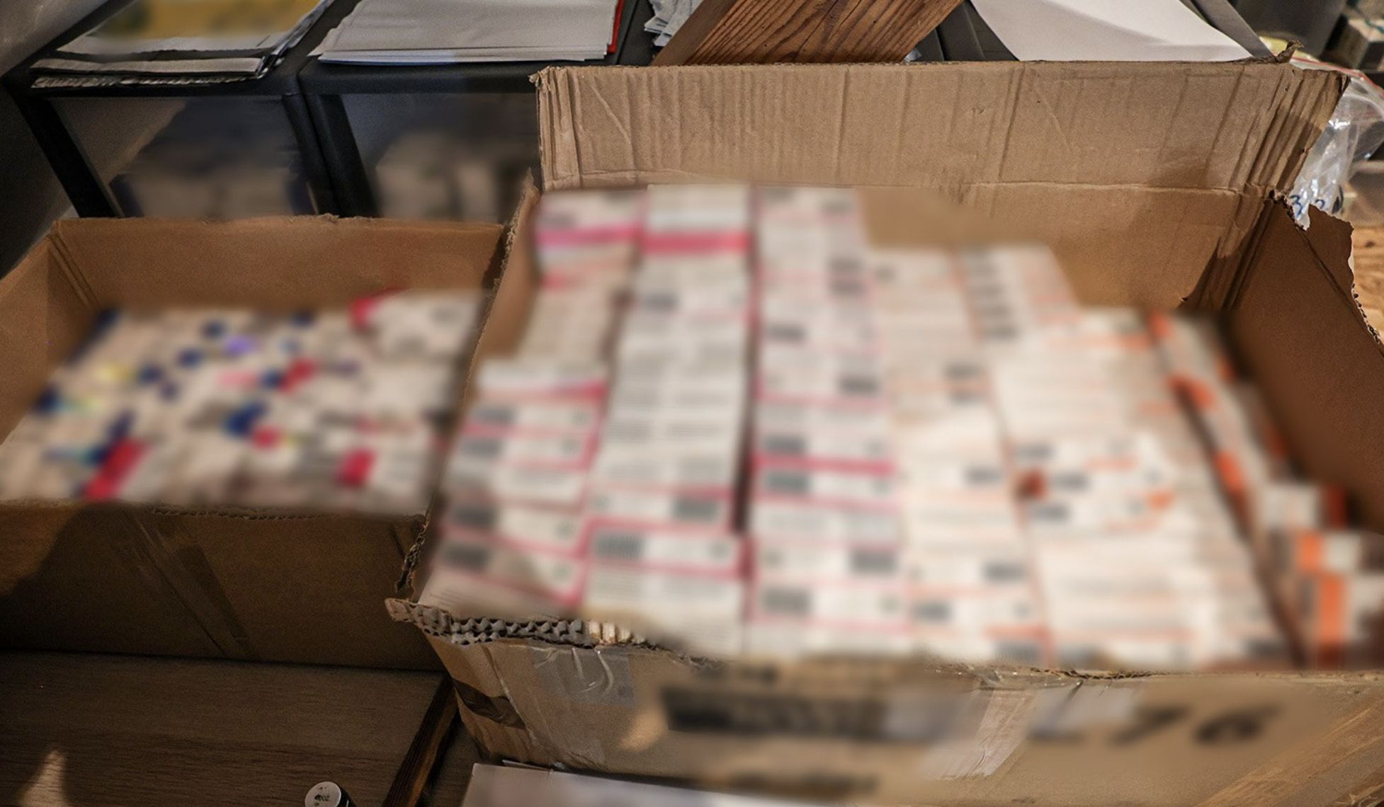 Grupa przestępcza handlowała nielegalnymi lekami