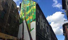 Aldi z antysmogowym muralem w Bielsku-Białej