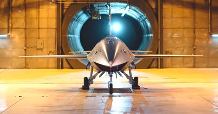 Seryjna produkcja myśliwca Anduril FQ-44 Fury. Będzie walczył bez człowieka w kabinie
