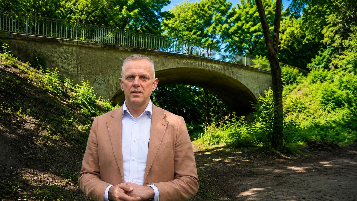 Ścieżka rowerowa pod wiaduktem w Tarnówce