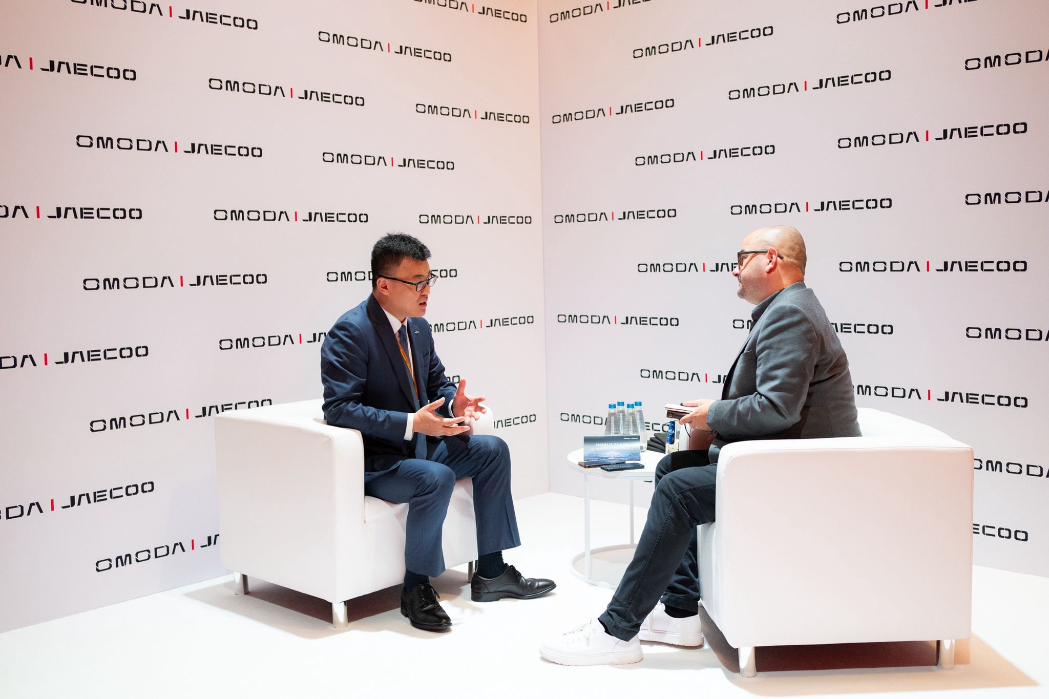 Charlie Zhang w rozmowie z autorem