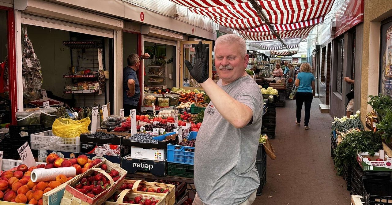 Ile kosztuje kalafior, truskawki i czereśnie? Sprawdziliśmy ceny na łódzkim ryneczku