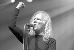 Nergal pokazał grób Romana Kostrzewskiego. "Zobaczymy się w piekle"