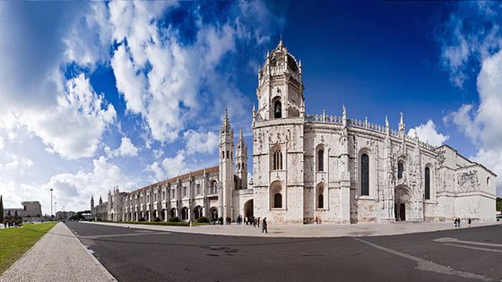 Nowa magiczna funkcja w Photoshopie - rewolucja czy porażka? [wideoporadnik] 1