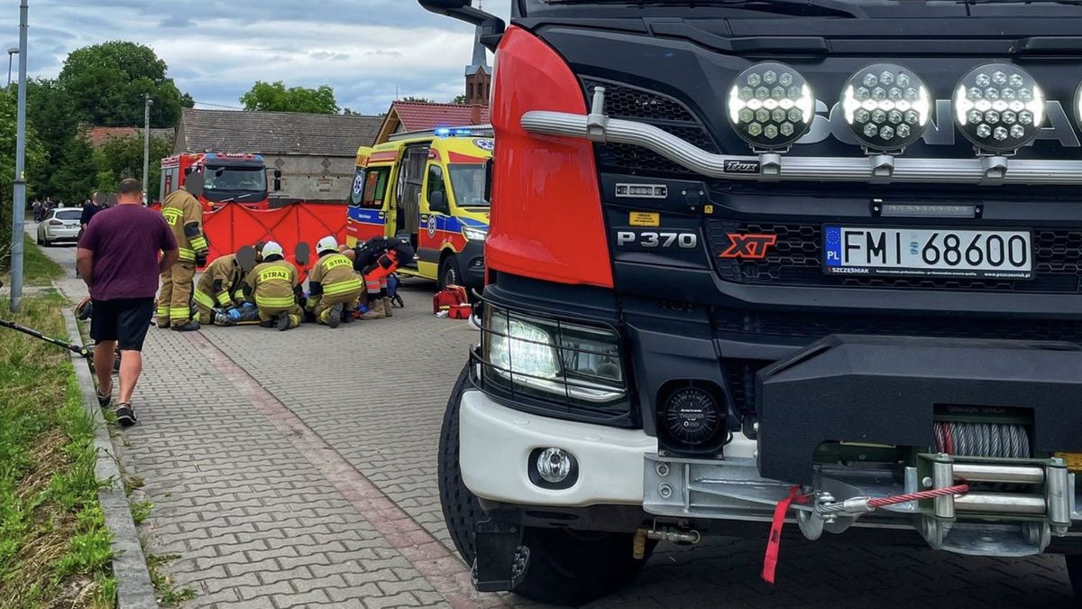 Nastolatka przewróciła się podczas jazdy hulajnogą.
