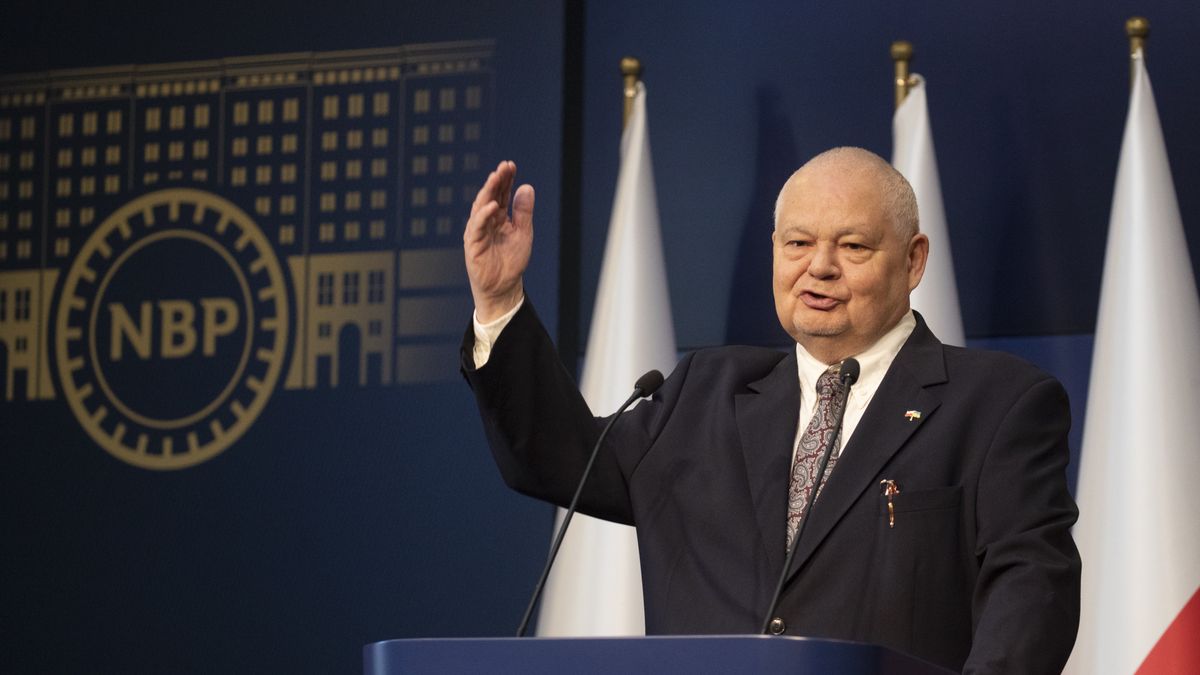 06.05.2022. Warszawa. Konferencja prasowa prezesa Narodowego Banku Polskiego po posiedzeniu Rady Polityki Pienieznej.  n/z Adam Glapinski