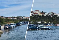 Cena bezpłatnego parkingu. Zadowoleni turyści zaparkowali, a potem musieli "wyławiać" auta