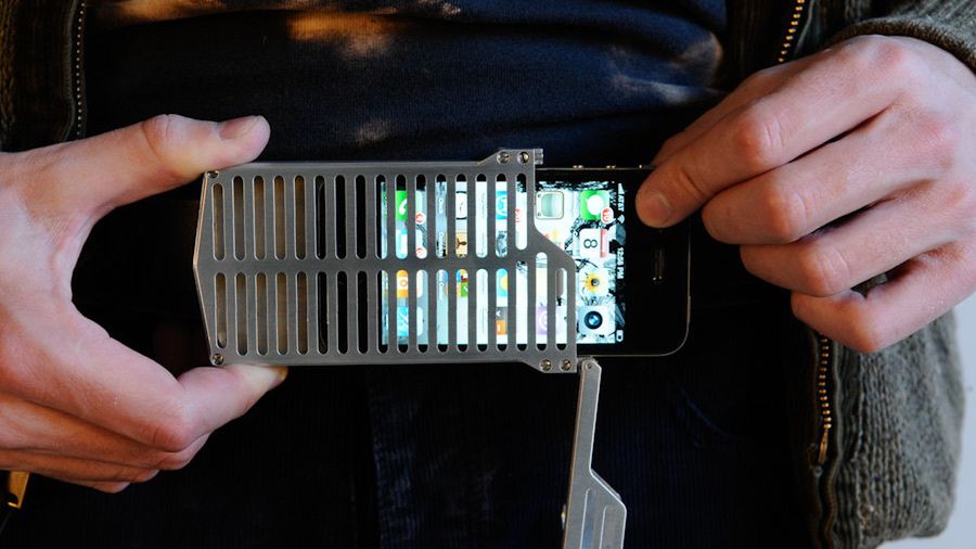 Zamknij iPhone'a w klatce 1