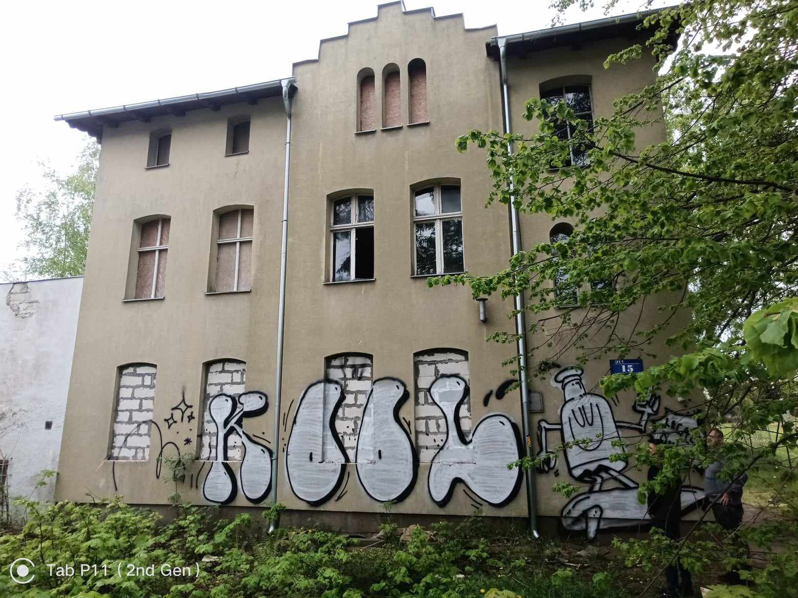 Dawny klub jest obecnie ruiną