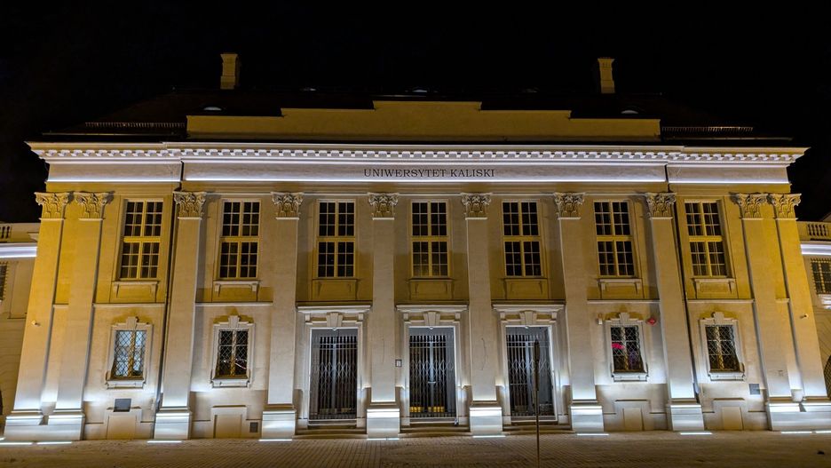 Rektorat Uniwersytetu Kaliskiego mieści się od niedawna w zabytkowym gmachy byłego banku