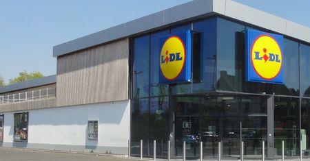 Zeszyty 3+3 gratis w Lidlu. Na co można dostać rabat?