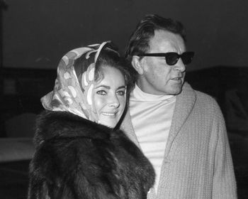 Ich zdjęcia wywołały sensację. Watykan nie szczędził słów potępienia