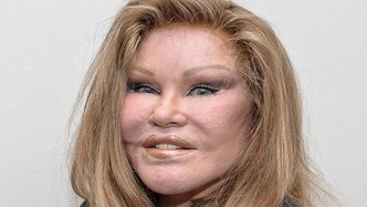 Jocelyn Wildenstein miała być aresztowana po powrocie do Miami. "Kobieta Kot" migała się przed zapłaceniem KILKUSET tysięcy dolarów