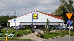 Nowy system na parkingach Lidla. Oto na czym polega