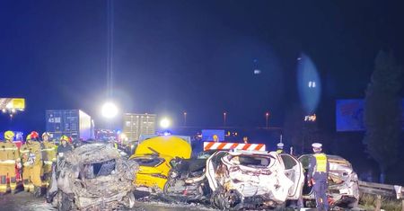 Tragiczny finał karambolu na S7. Zmarł kolejny uczestnik wypadku